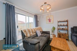 Sitting Room- click for photo gallery